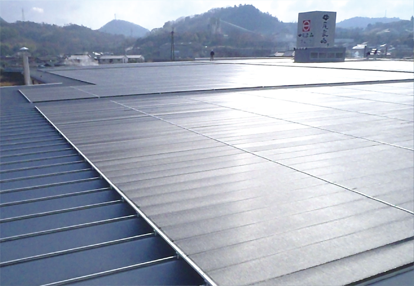 香川県 の折板屋根省エネスクリーン ルーフシェード メーカー施工事例 設置 施工事例 ビニールカーテン専門店のビニテン Com 香川県 の折板屋根省エネスクリーン ルーフシェード メーカー施工事例 設置 施工事例 ビニールカーテン専門店のビニテン Com